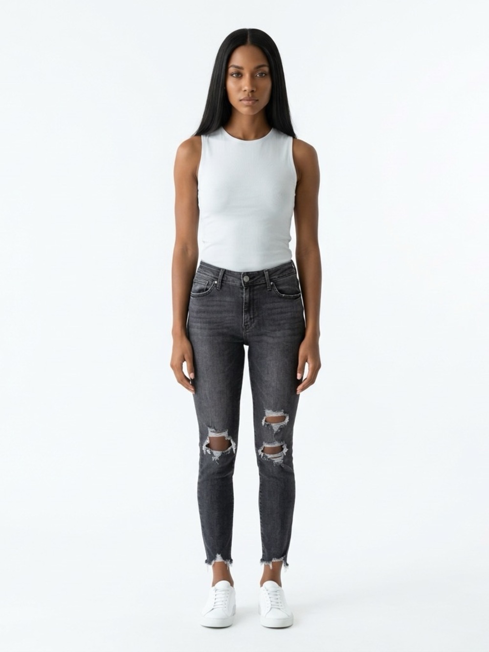 Levi's Black Distressed Cropped Ankle Jeans